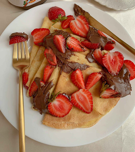 french crepes; oat milk drink; strawberries; chocolate; pancakes; recipe; how to make